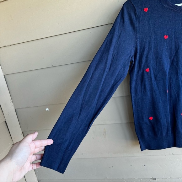 Banana Republic Factory Heart Crewneck Sweater, Size M - Picture 2 of 6